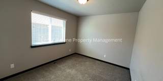 3 bed house behind Crown Pointe Park! Gallery 6