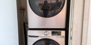 Charming 2BR/1BA Downstairs Unit with Private Yard in South Park Gallery 14