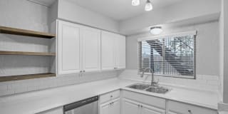 Coral Bay Gallery 24