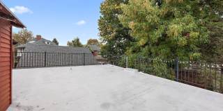 409 W 20TH Street Gallery 13