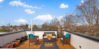 Modern Beacon Hill Townhome | Rooftop Deck with City Views Gallery 24
