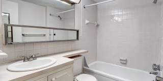 Kingston Place Apartments Gallery 31