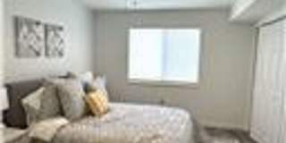 Furnished or unfurnished 2nd floor condo with landscape views Gallery 14