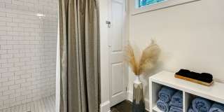 3 bedroom, 2 bathroom house in Cooper Young Historic District Gallery 9