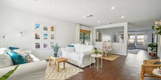 39 Longleaf Coral Gallery 5