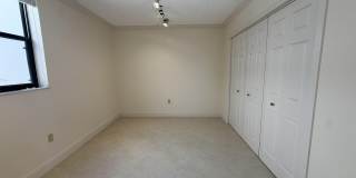 21085 NE 34th Avenue Gallery 9