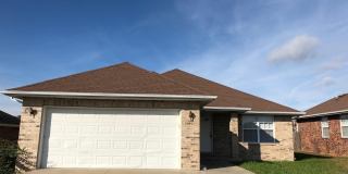 All brick 3 bed 2 bath in SE Springfield All brick 3 bed 2 bath in SE Springfield Gallery 1