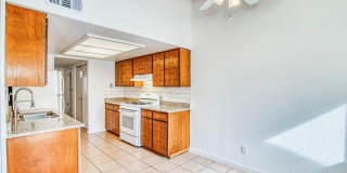 2012 Amy Sue Drive unit: B Gallery 14