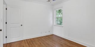 115 Peachtree Memorial Drive NW Gallery 14