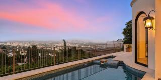 1675 Woods Dr Gallery 1