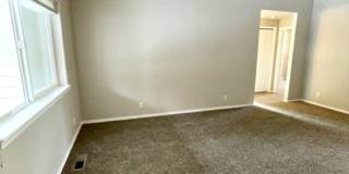 Beautiful 3 Bedroom Single Level home near Old Mill! Gallery 5