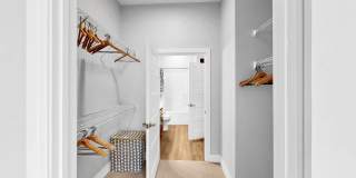 The Edison at Spirit Gallery 6