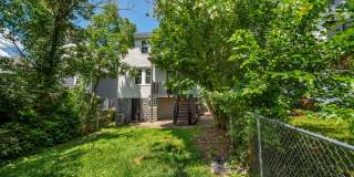 Stunning 3 bedroom home in Carrick available August 15! Gallery 12