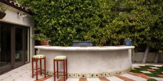 1745 N Vista St Gallery 27