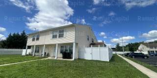 Available Immediately 3 Bedroom 1 Bath in Lehigh Manor Sicklerville NJ Gallery 1
