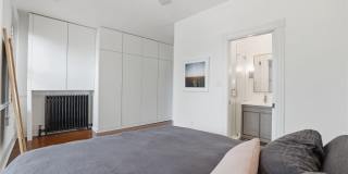 210 8TH Street SE Gallery 25