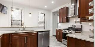 106 E Gates Street Gallery 15