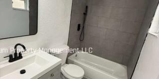 BEAUTIFUL & REMODELED 3/2 AVAILABLE NOW!! Gallery 5