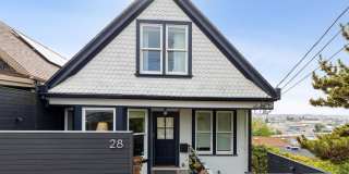 OPEN HOUSE: Thursday (7/2) 4:00pm-4:30pm. Stunning 3-Level Single Family Home with Modern Touches and Stunning Views in Bernal Heights (28 Montcalm Street) Gallery 4