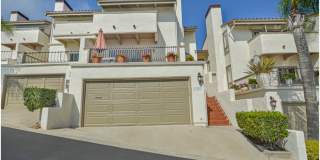SPECTACULAR OCEAN VIEW CONDO!! Gallery 1