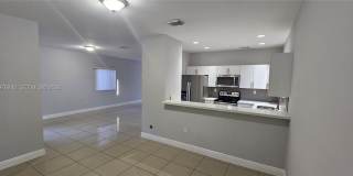 3389 NE 4th St Gallery 9