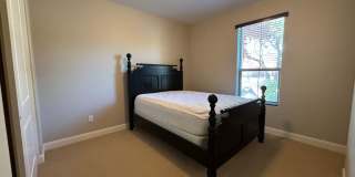 Short term lease! Coral Canyon on Golf Course with POOL- FURNISHED & PARTIALLY FURISNHED OPTION Gallery 20