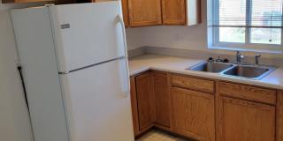 Pet Friendly 3 Bedroom 2 Bathroom Duplex Gallery 32