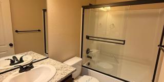 Covington Manor 9700-9816 Gallery 11