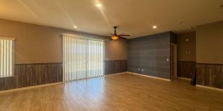 3-Bedroom Home with 50' RV Garage in Fort Mohave Gallery 4