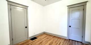 2424 N Mozart Street Gallery 13