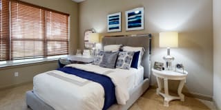 Luxembourg Gallery 15