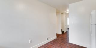 4007-4011 Aspen St Gallery 10