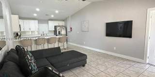 1840 Jefferson St Gallery 12