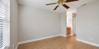 241 AFTON Square Gallery 10