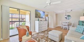 * Renovated 1/1 Condo ~ Annual Lease, Whiskey Creek ** Gallery 6