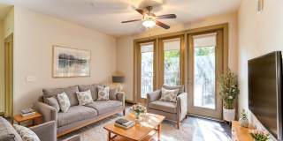 35 Folly Apartments Gallery 16