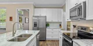 Three Bedroom Townhome in Southwood Gallery 10