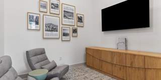 Postmaster Flats Gallery 25