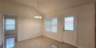 5705 Mandalay Gallery 7