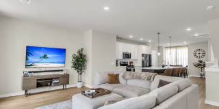 Beautiful 4-Bedroom, 3.5-Bathroom Townhome with Modern Amenities and Ideal Layout in Hanahan! Beautiful 4-Bedroom, 3.5-Bathroom Townhome with Modern Amenities and Ideal Layout in Hanahan! Gallery 8