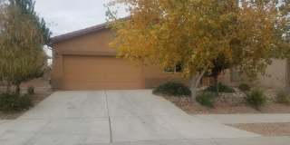 3 bed 2 bath 1400 sq ft home Gallery 1