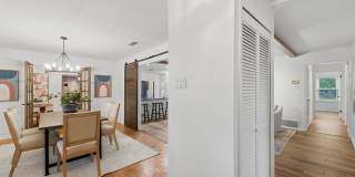 4 Bedroom with a Pool in Helotes! Gallery 9