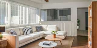 Cute 2 Bedroom/1 Bath in North/South Park- ONLY $1000 DEPOSIT! Gallery 1