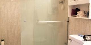 Awesome four bedroom with two bathrooms..... Gallery 28