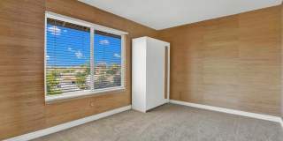 2 Bed, 2 Bath Unit - 17486 Plaza Dolores Gallery 5