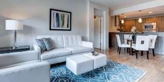 Riverwalk on Main Gallery 14