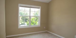 211 Chateau Place Gallery 20