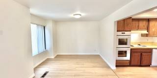AVAILABLE NOW: BIG College Area Townhome 4bd/2.5ba HUGE garage, AC, pool, W/D Gallery 21