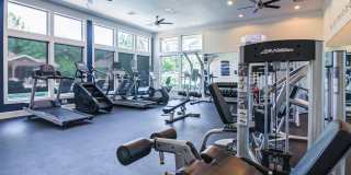 The Sovereign at Overland Park Apartments Gallery 33