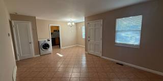 Cozy & Stylish Home Near Anschutz Gallery 6